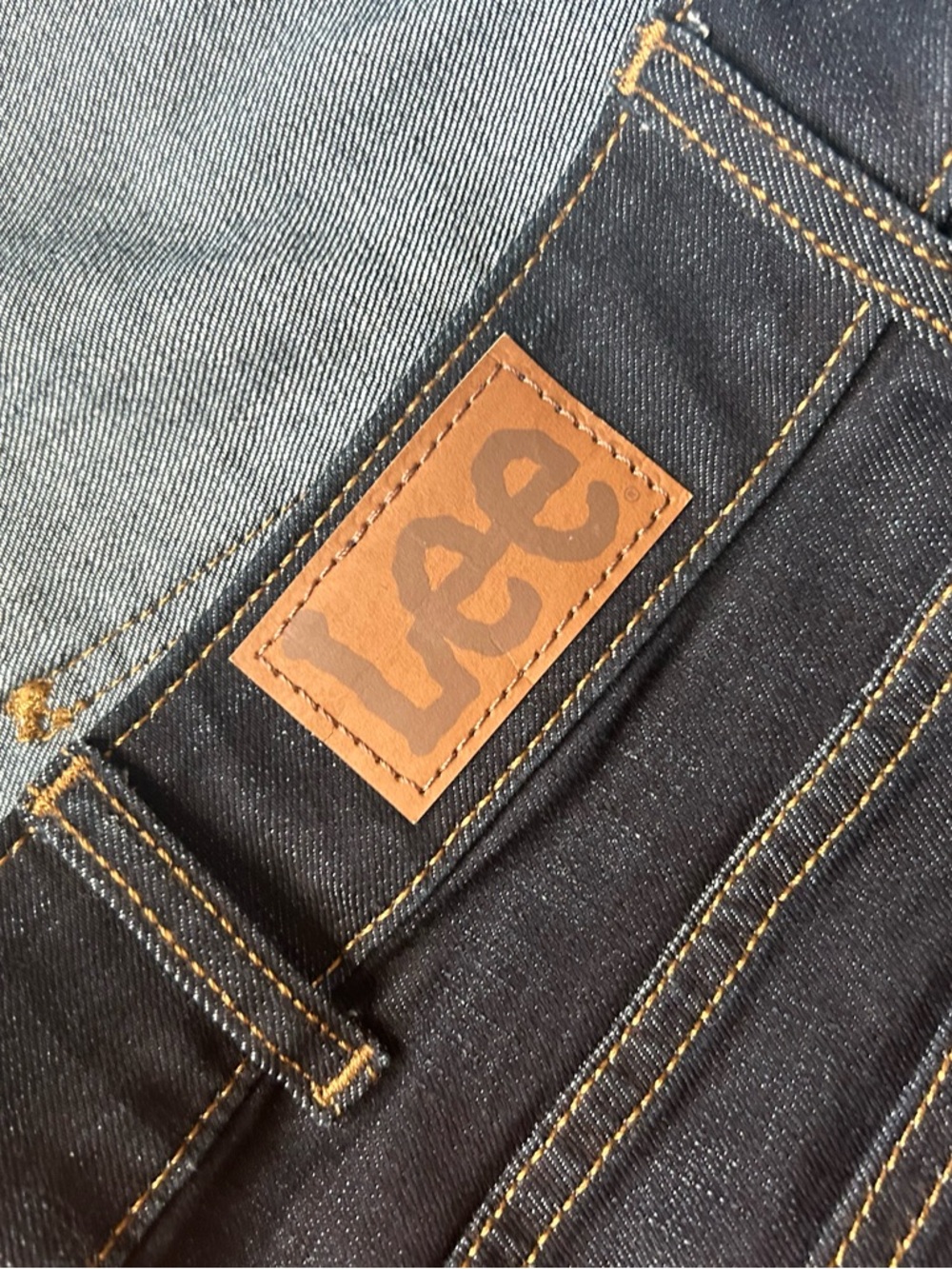 Lee Women’s Dark Indigo Denim Bermuda Shorts - Picture 5 of 10